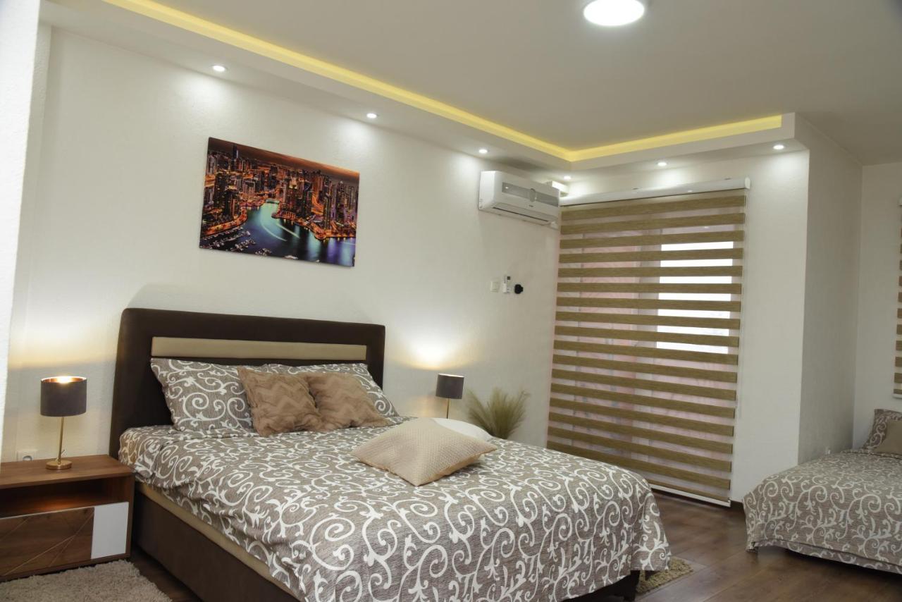 Apartmani Sofronic Loznica 2 ภายนอก รูปภาพ