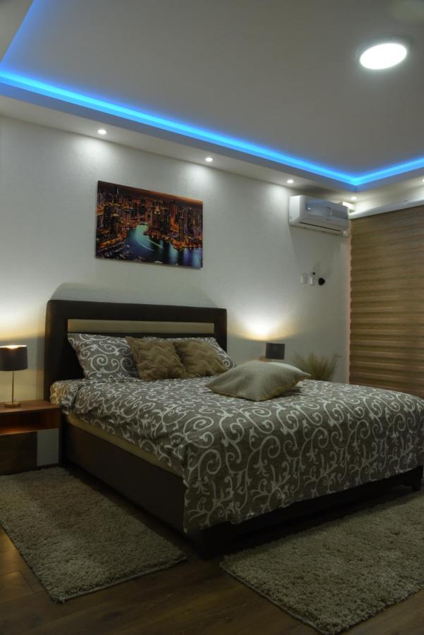 Apartmani Sofronic Loznica 2 ภายนอก รูปภาพ