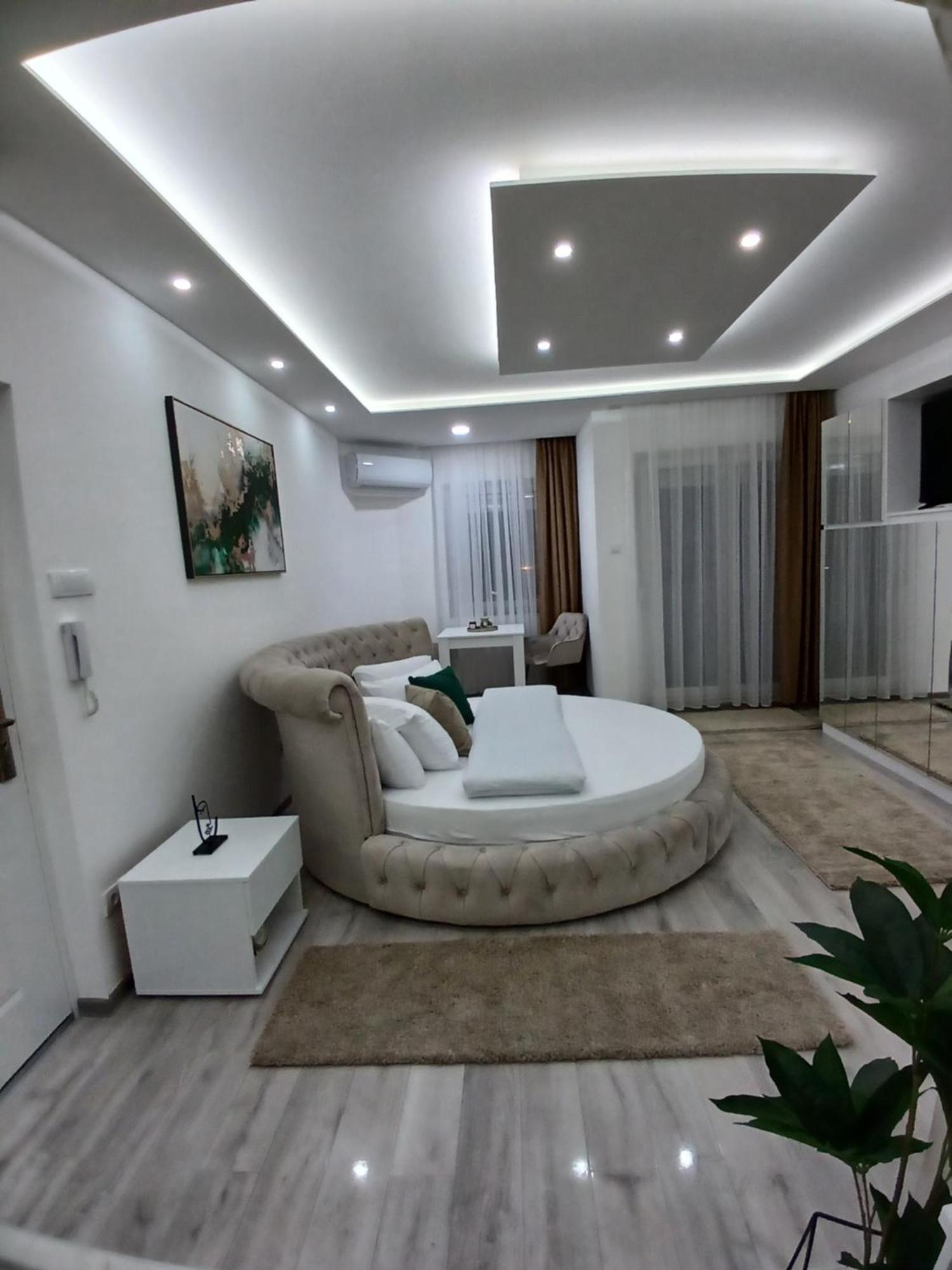 Apartmani Sofronic Loznica 2 ภายนอก รูปภาพ