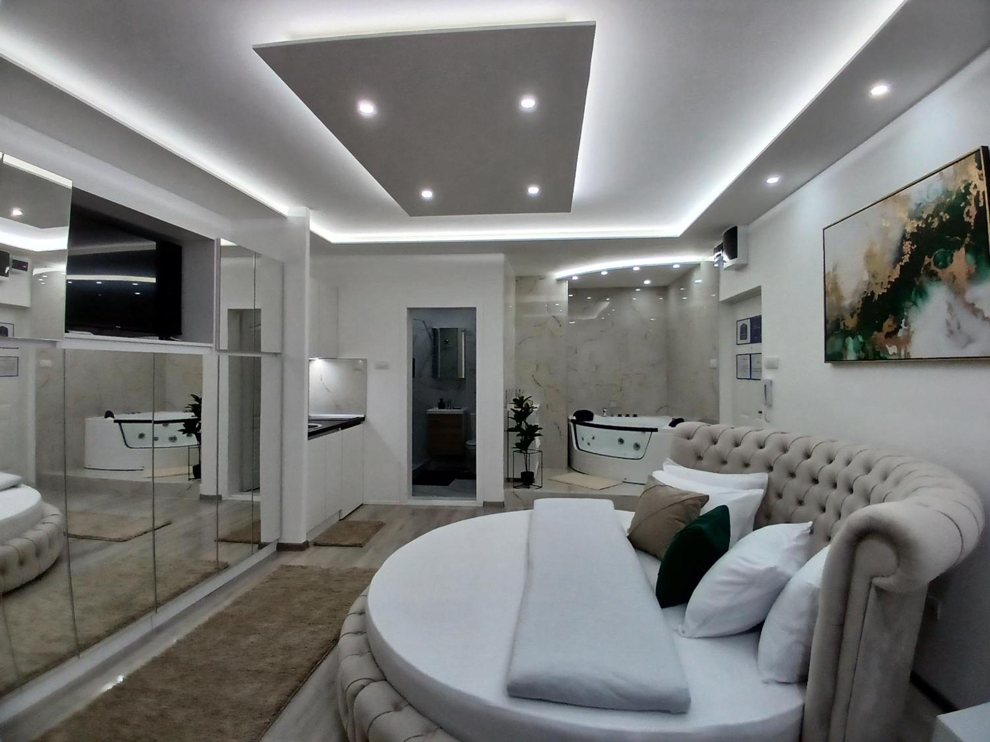Apartmani Sofronic Loznica 2 ภายนอก รูปภาพ