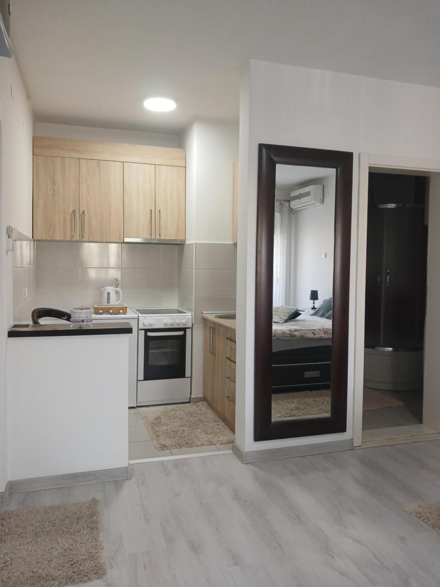 Apartmani Sofronic Loznica 2 ภายนอก รูปภาพ