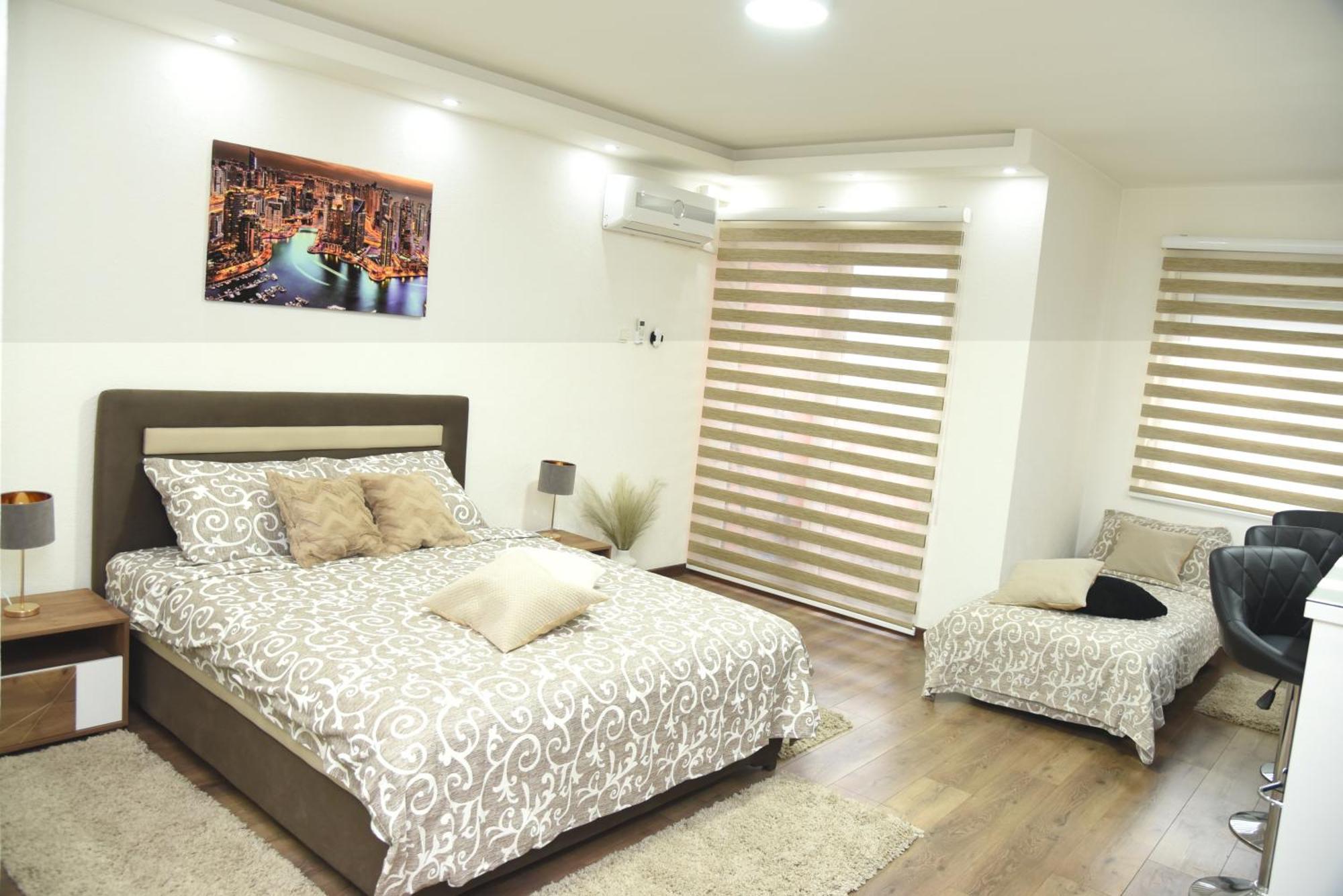 Apartmani Sofronic Loznica 2 ภายนอก รูปภาพ
